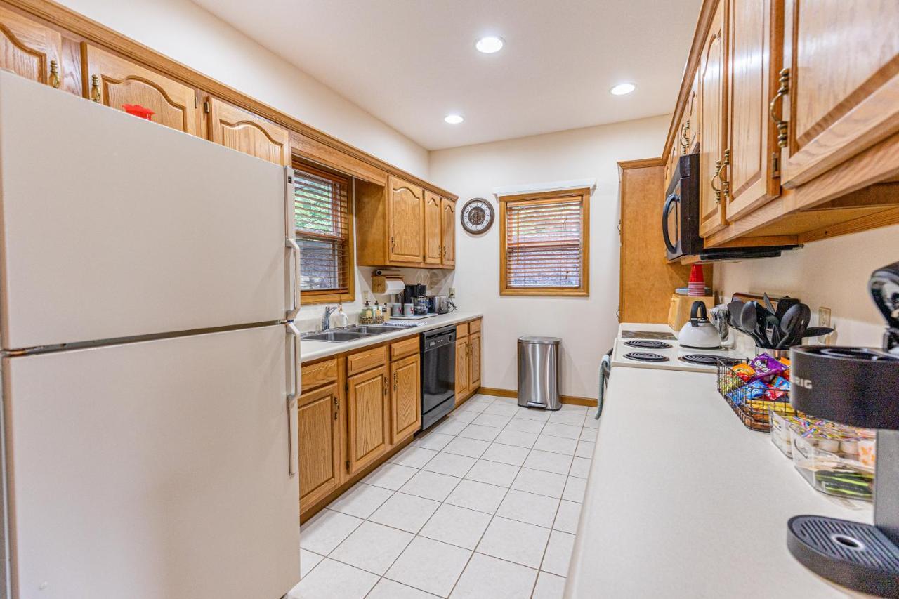 Condo With Stunning Mountain And 6Th Green Views Near Harrahs Cherokee Bryson City Whittier エクステリア 写真