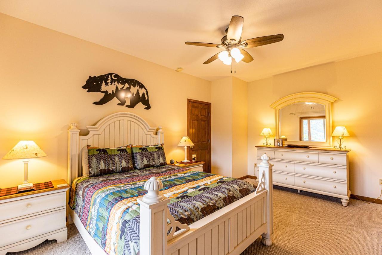Condo With Stunning Mountain And 6Th Green Views Near Harrahs Cherokee Bryson City Whittier エクステリア 写真