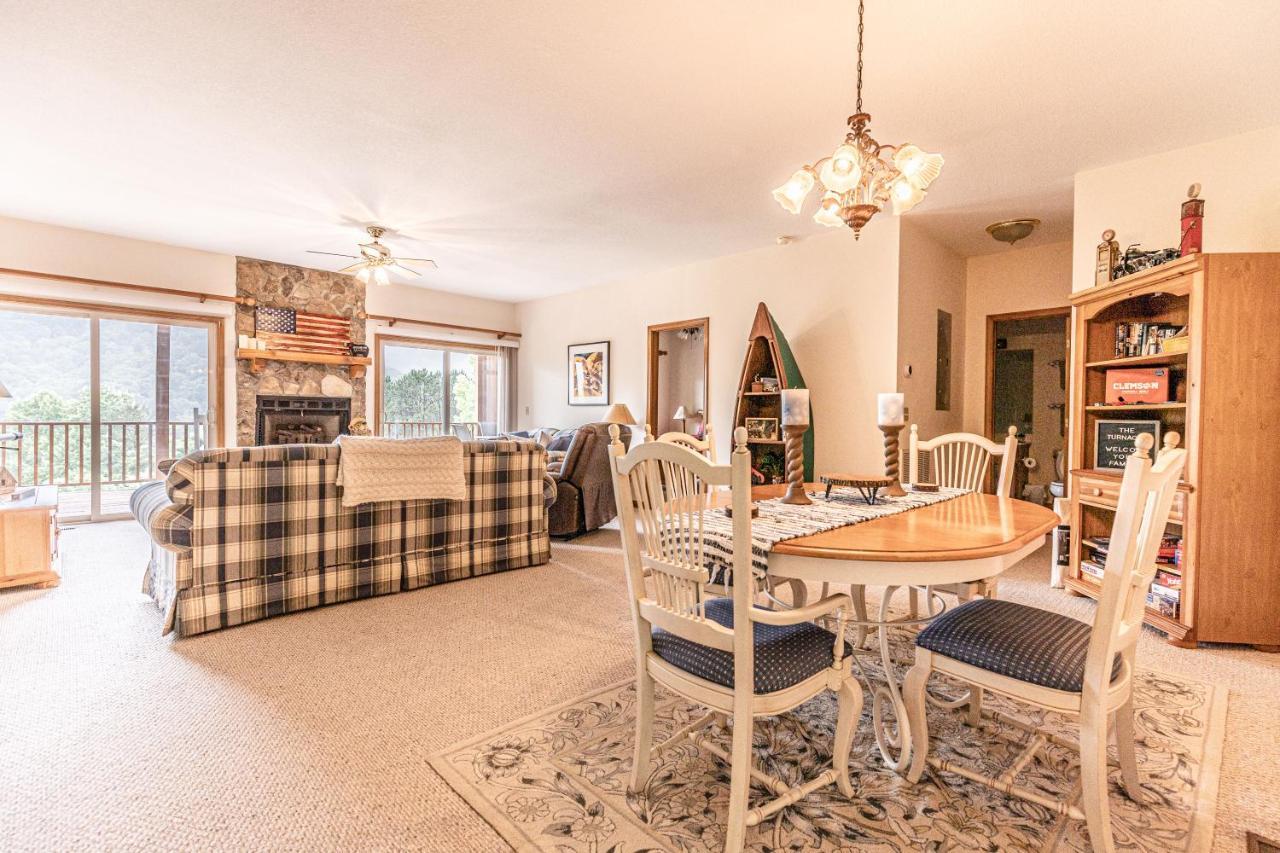 Condo With Stunning Mountain And 6Th Green Views Near Harrahs Cherokee Bryson City Whittier エクステリア 写真